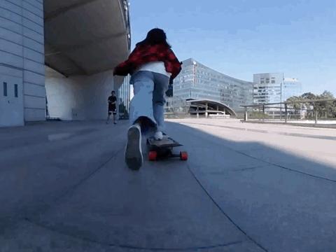 黑武士三连击评测,魔爪aircross2怎样