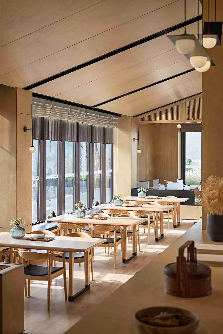 售楼处原木风设计,现代简约原木居所设计