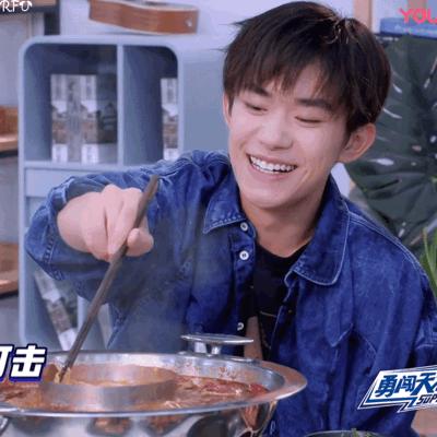 换季皮肤干起皮急救方法,换季皮肤干痒怎么修复