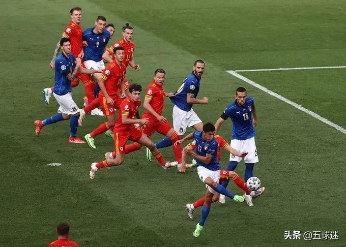 2010欧洲杯决赛意大利vs英格兰,2004年欧洲杯荷兰pk捷克