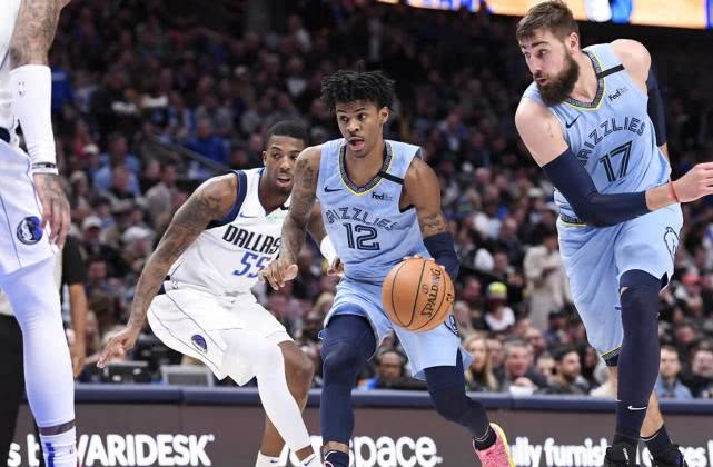 伦纳德对雄鹿第三战,西决第三场伦纳德