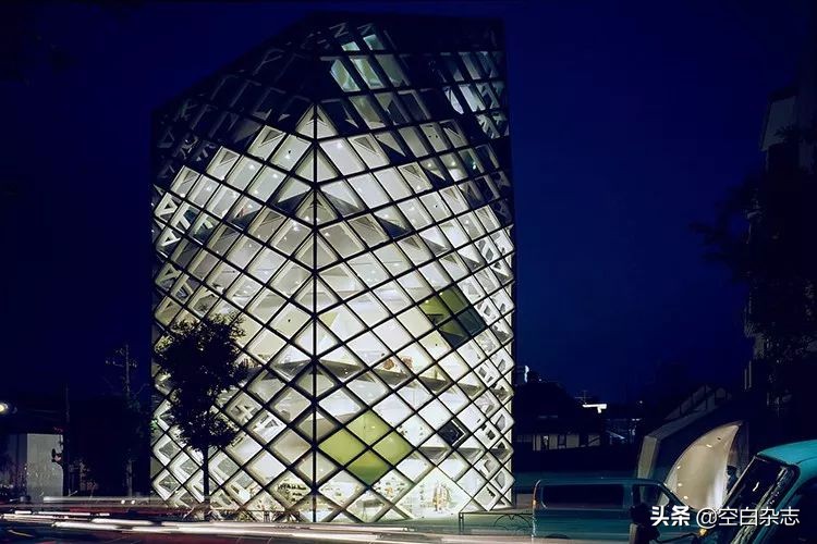 prada上海大秀,prada大秀点评