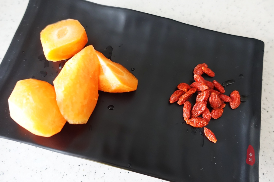 春季补气血鸡汤,惊蛰前喝什么汤好喝