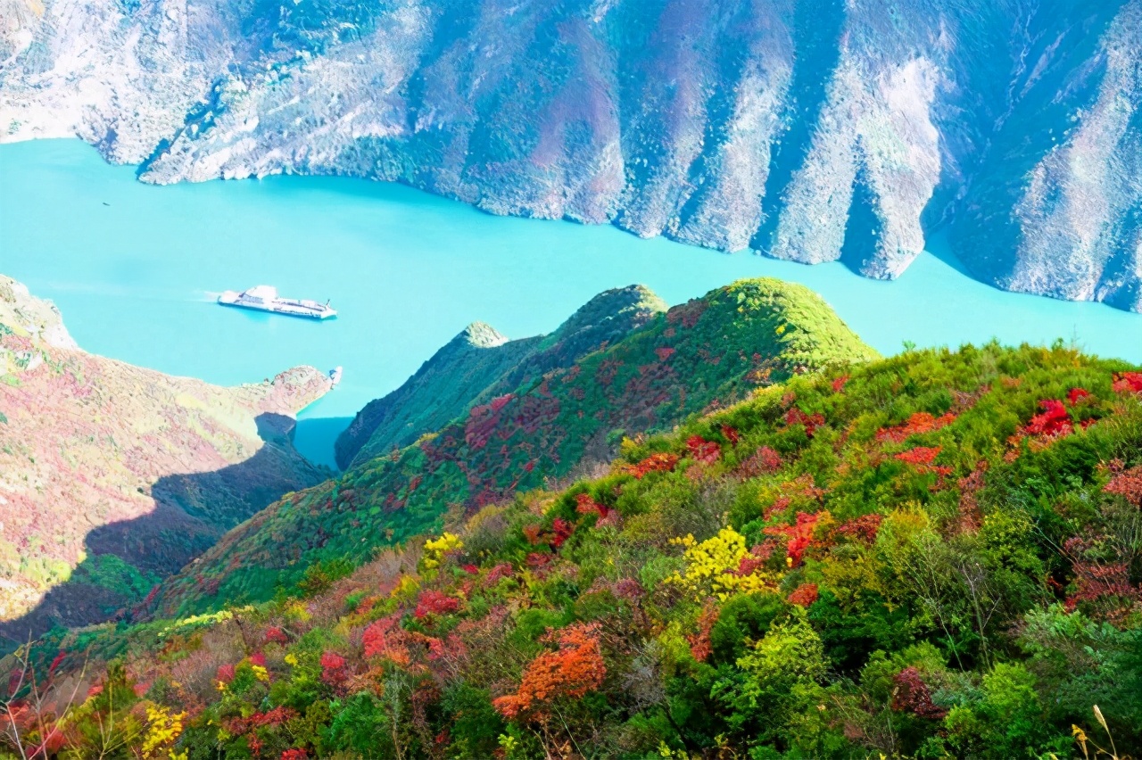 重庆三峡巫山云巅,重庆人间仙境南滨路