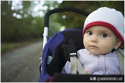 那些关于婴儿车的故事和“事故”，有亲身体会的爸妈都会心一笑