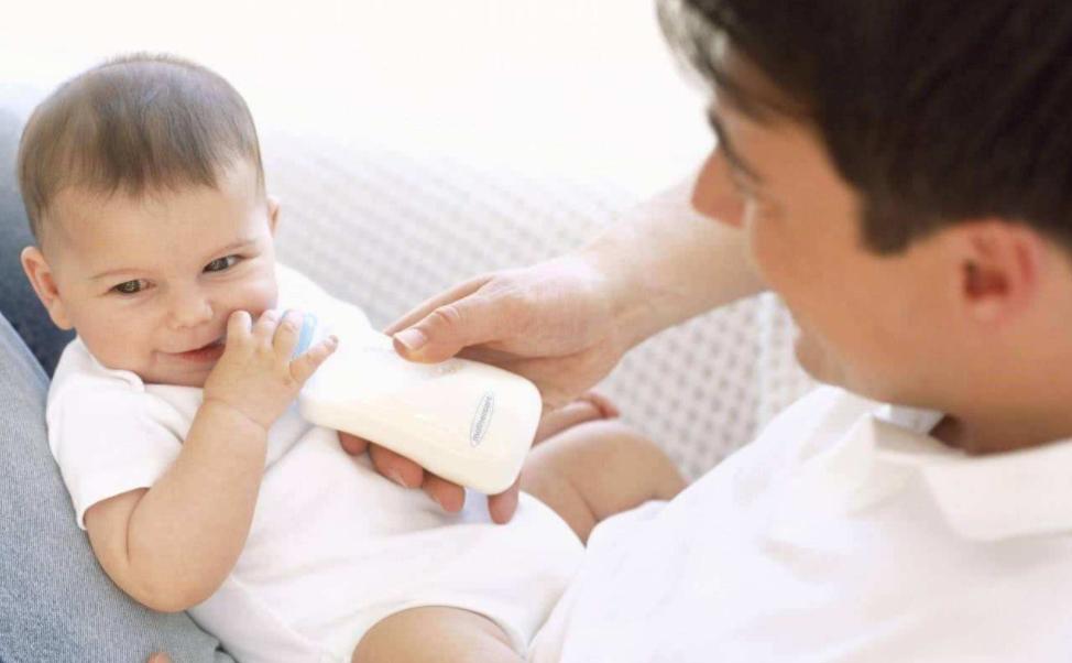 1-3岁宝宝补钙的正确方法,3岁宝宝补钙全攻略