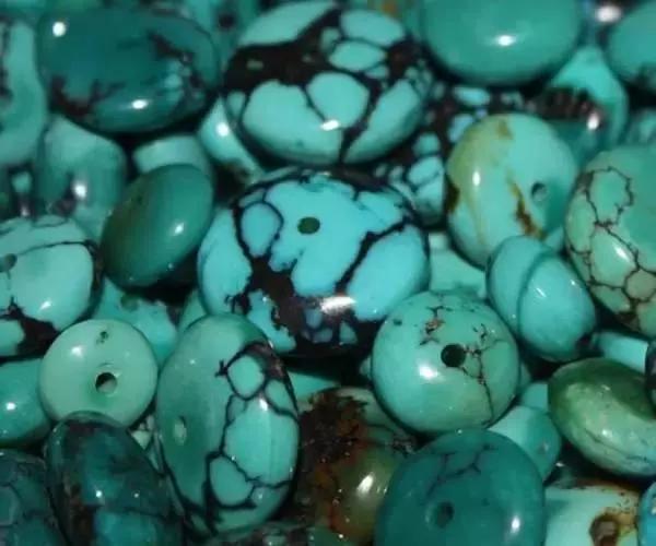 绿松石鉴别实验,绿松石鉴别上什么油