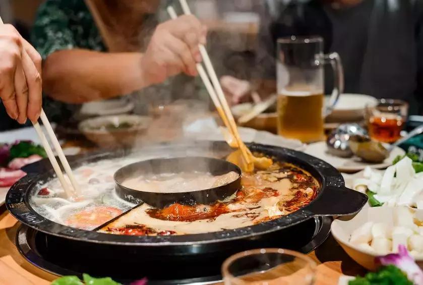 湿气重的10大征兆是什么,湿气重的人最怕这种食物你知道吗