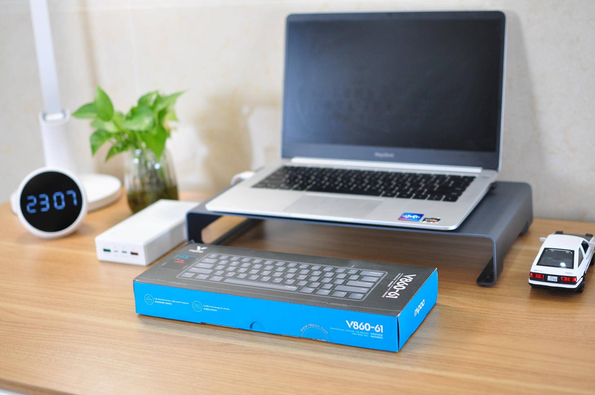 雷柏入门级机械键盘,雷柏v860-87游戏机械键盘详解