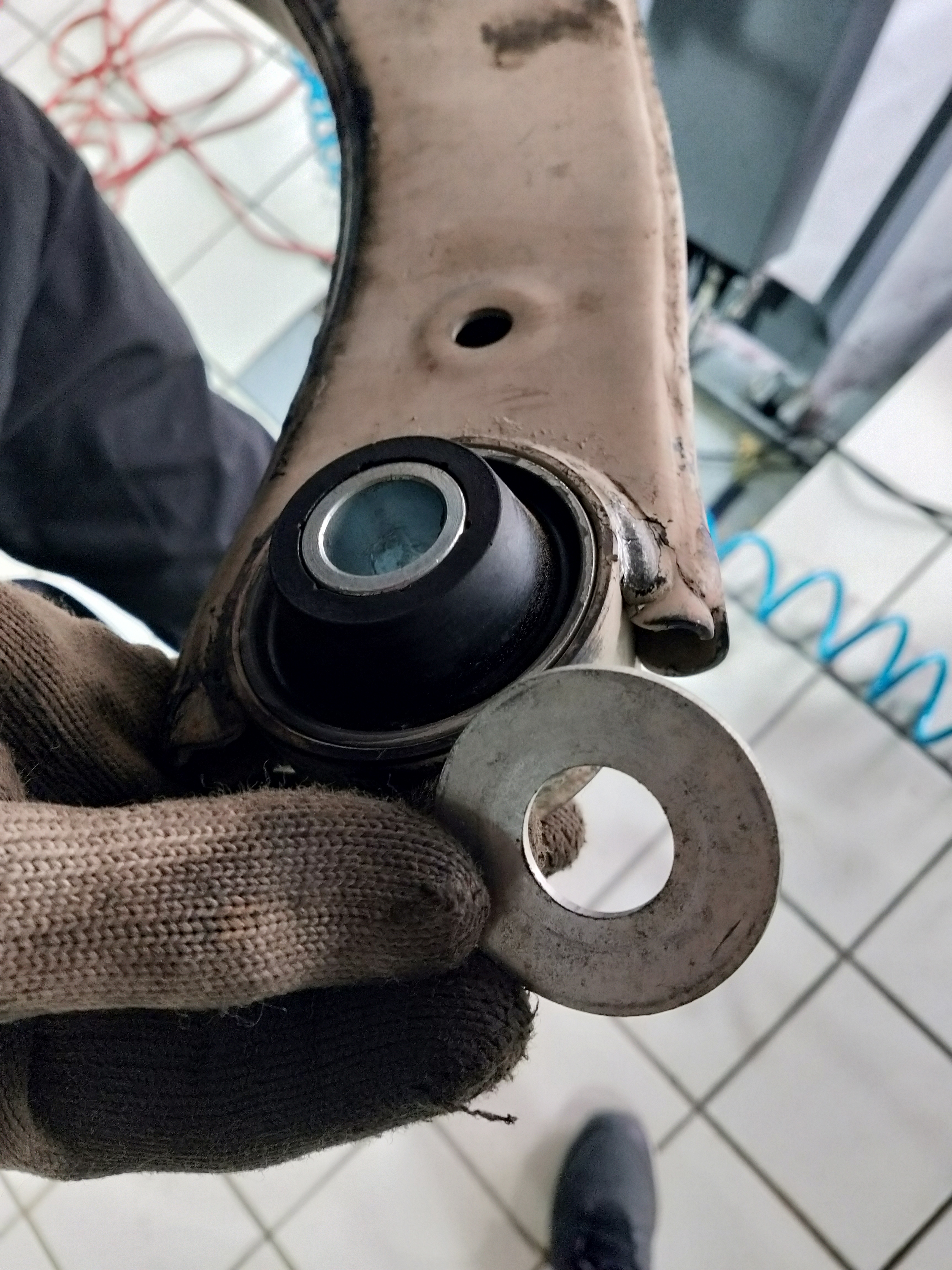 斯巴鲁底盘拆解视频,斯巴鲁底盘整备维修多少钱