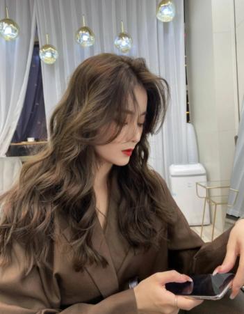 烫头发怎么避免被套路,自己如何正确烫头发