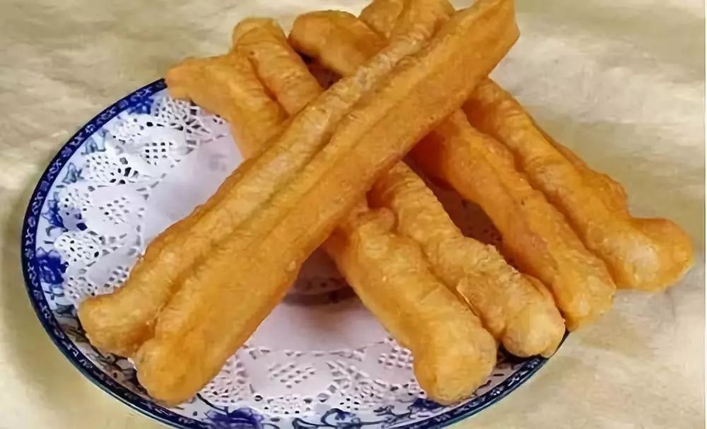 吃油条能刺伤食道吗,吃天津大油条