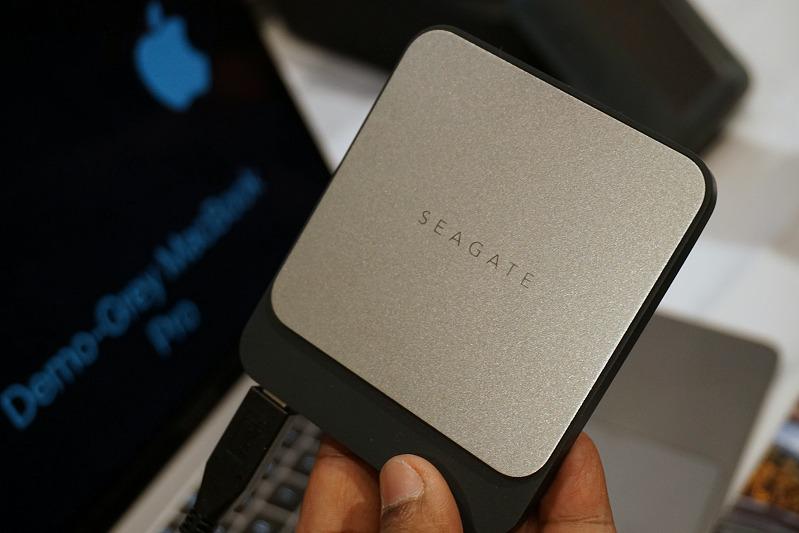 ssd做移动硬盘怎么样,把ssd用到报废