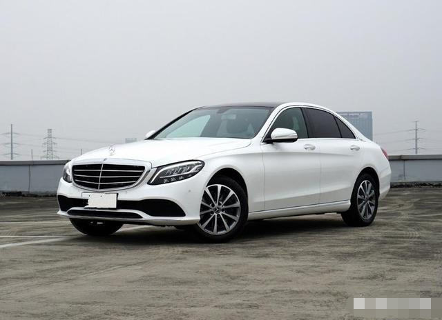 2021奔驰c级260l落地价格,奔驰c级2604matic落地多少钱