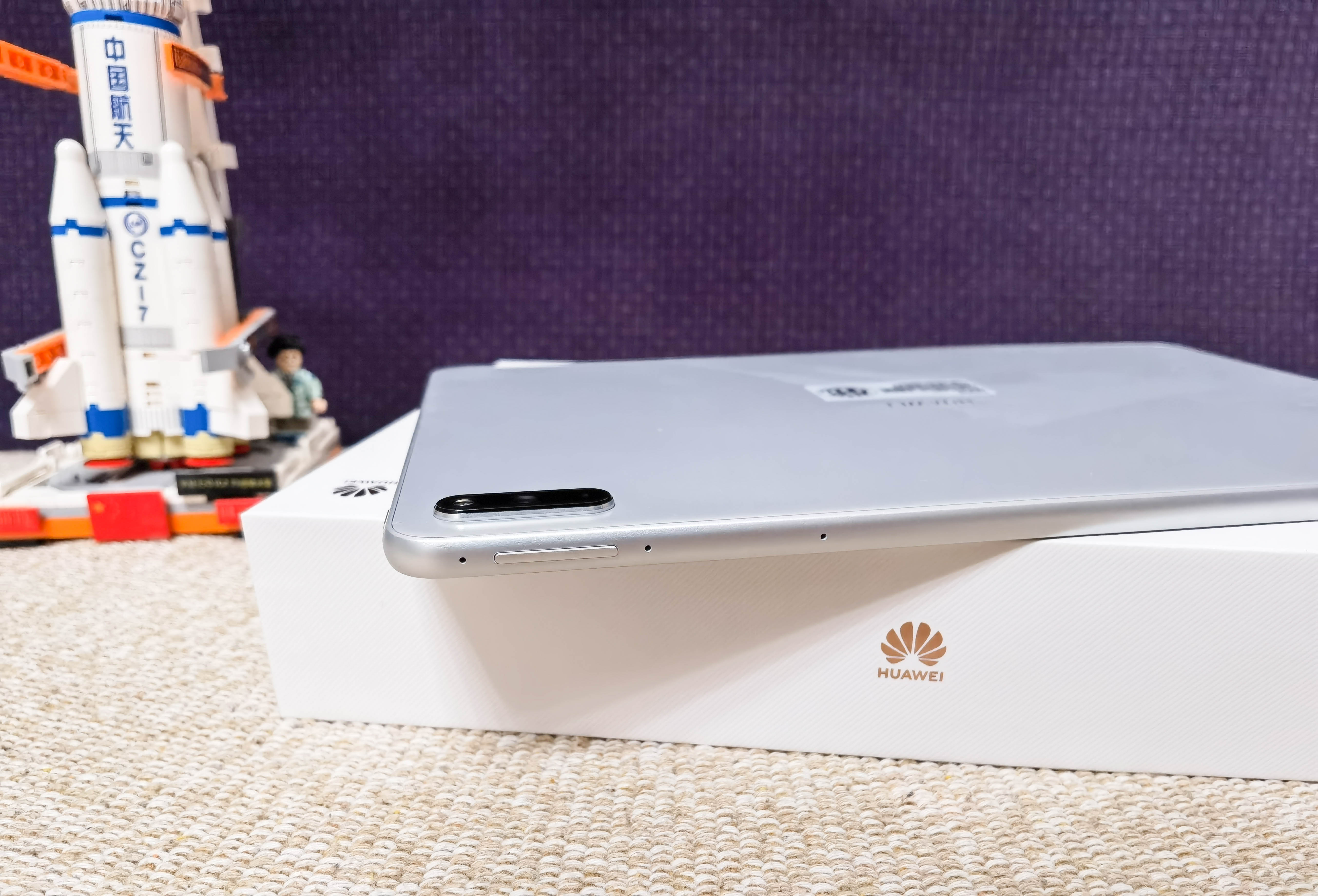 华为matepad11和荣耀v7pro买哪个,华为matepad11性能版和普通版测评