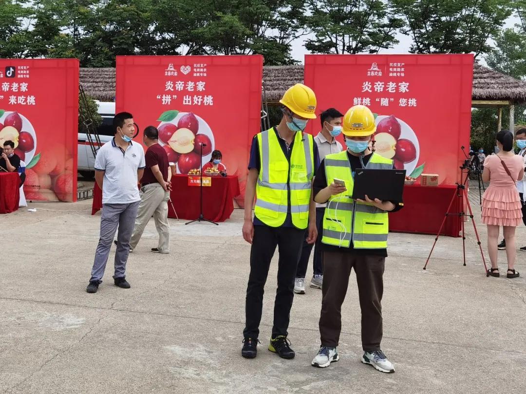 消费扶贫进社区助农增收送实惠,消费扶贫助农闯出新富路