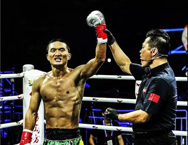 峨眉传奇焦点对决一触即发，中国传奇老将欲终结非洲天才新星