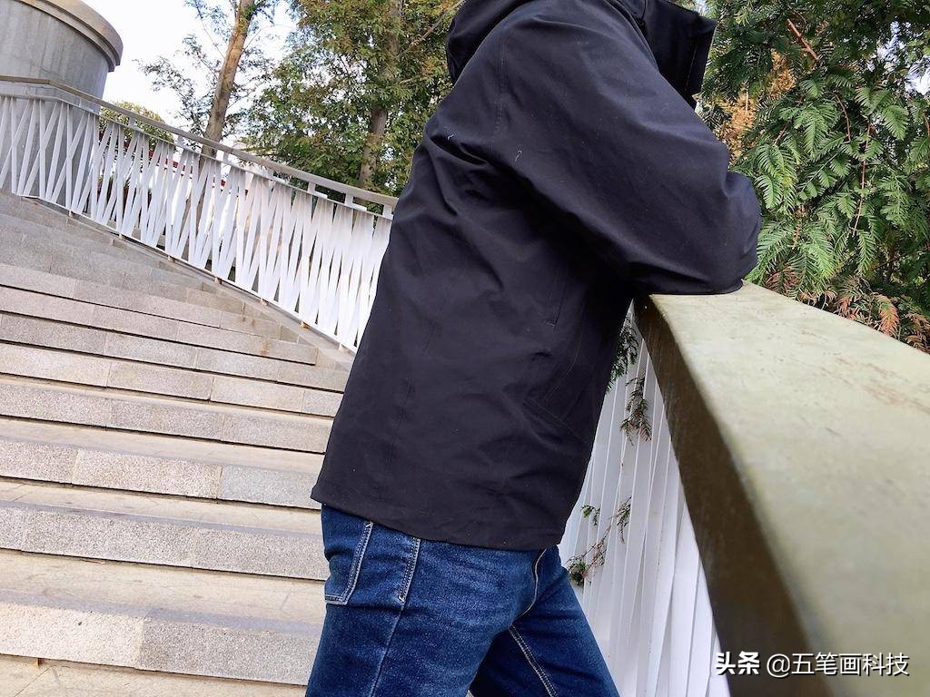 199包邮冲锋衣买一送一,早风event冲锋衣哪里有卖