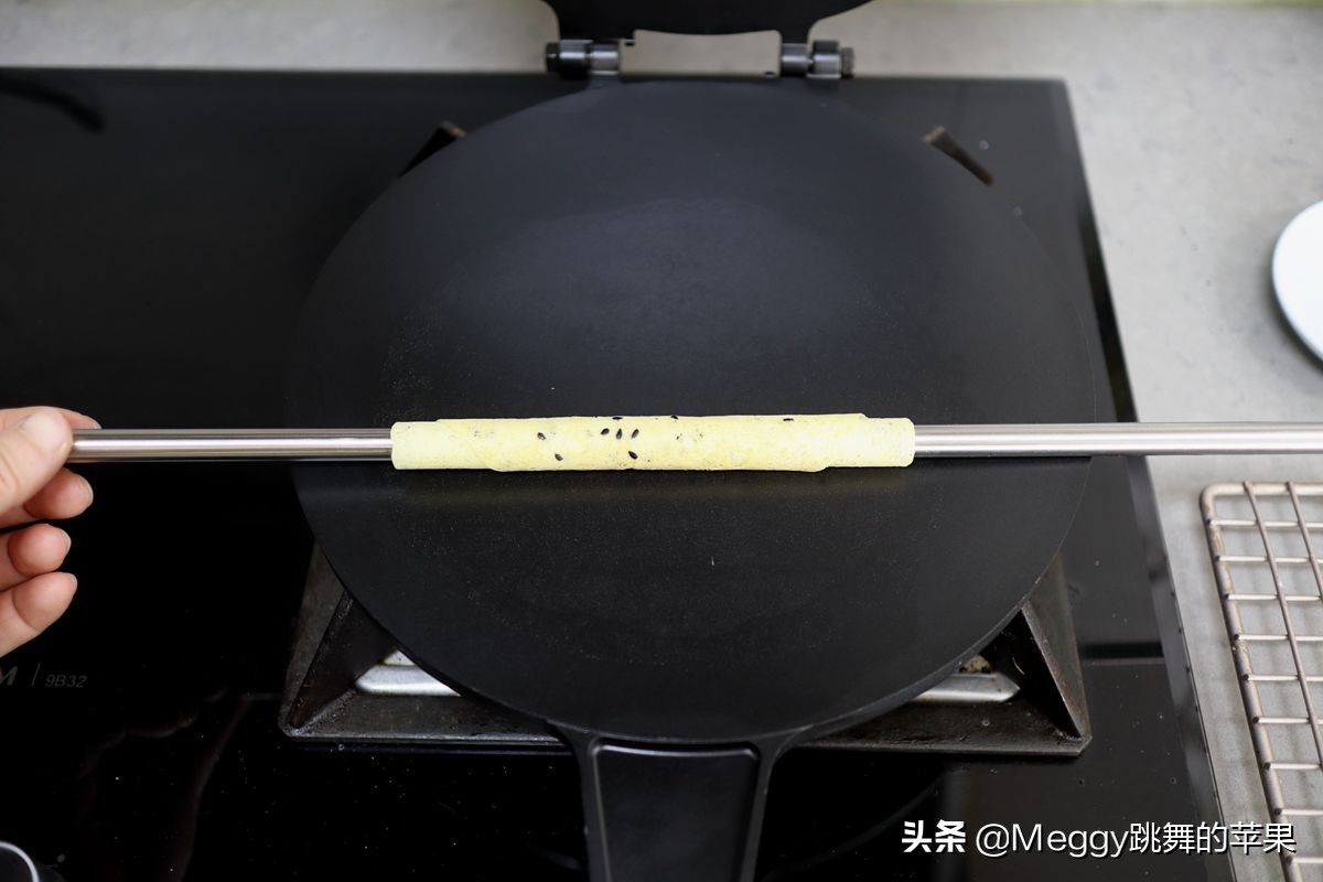 自制蛋酥卷为什么不酥,爱优新生黑芝麻蛋酥卷