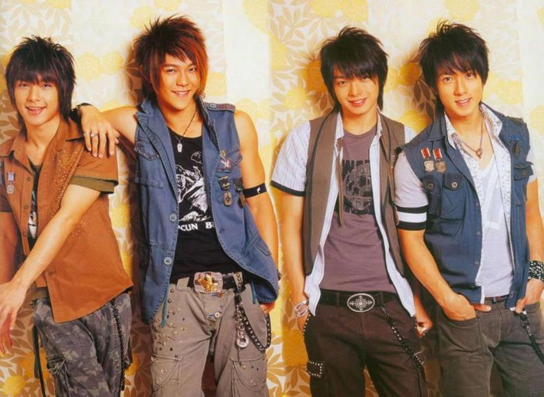 炎亚纶原来是飞轮海的吗,炎亚纶谈与飞轮海关系