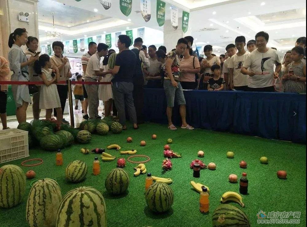 通城月牙湖公园游玩,通城月牙湖公园有人抢手机吗