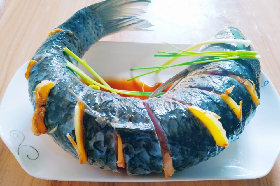 家常干锅草鱼的做法,家常草鱼火锅的做法窍门是什么