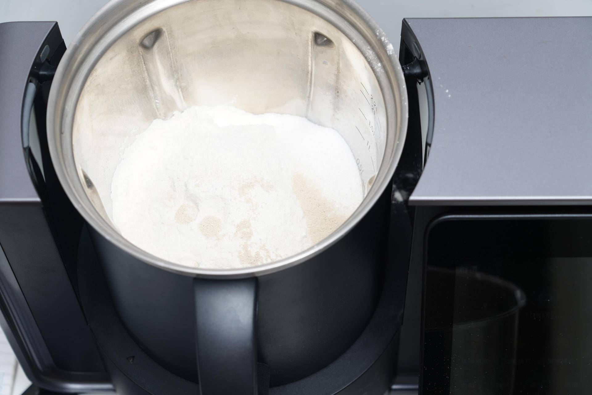 用自动机器炒菜的餐厅,自动炒菜料理机真实感受