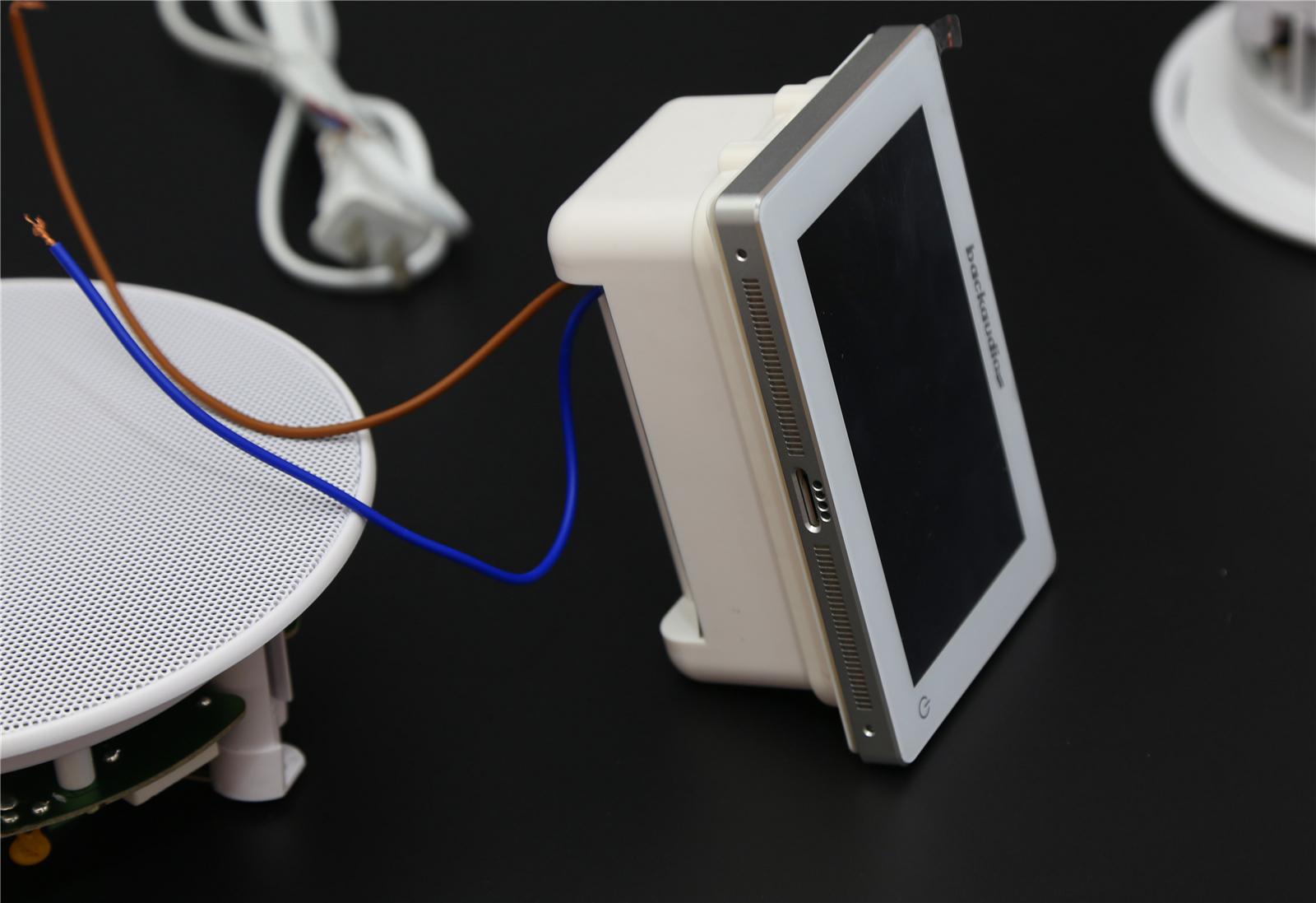 泊声背景音乐系统安装,泊声家庭背景音乐使用技巧