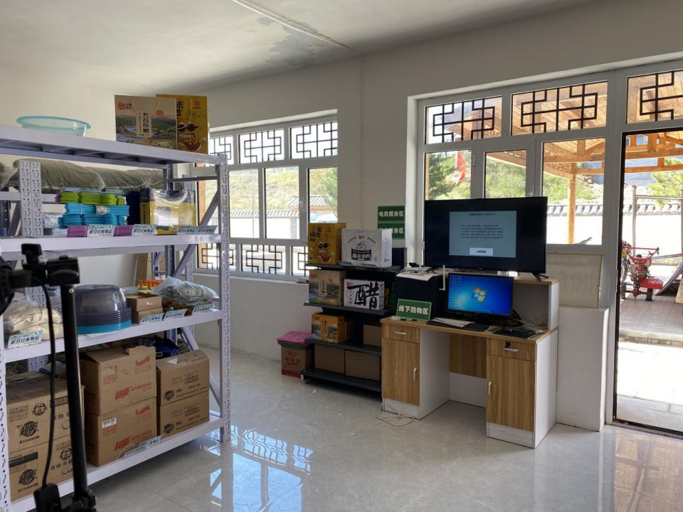 有了电商实体店还能活嘛,有了电商物价才降下来