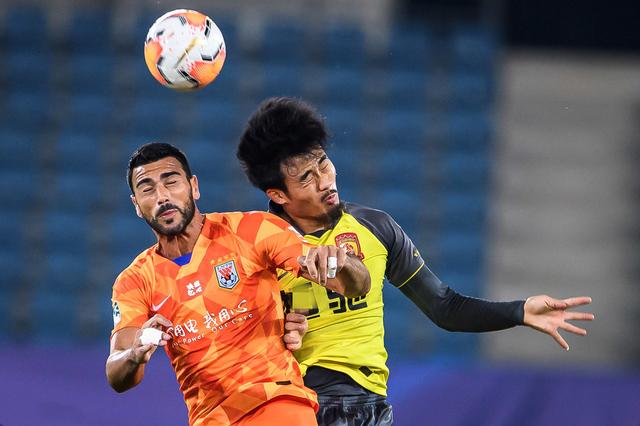 鲁能乱战,鲁能输球问题解决难度