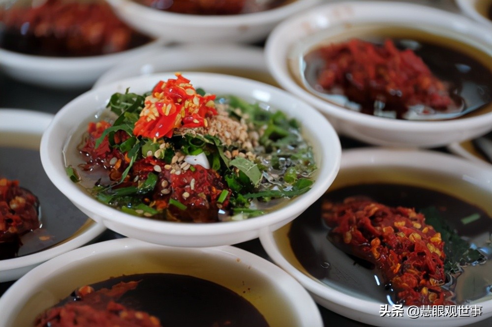 《侯海洋基层风云》中豆花馆子发生的故事