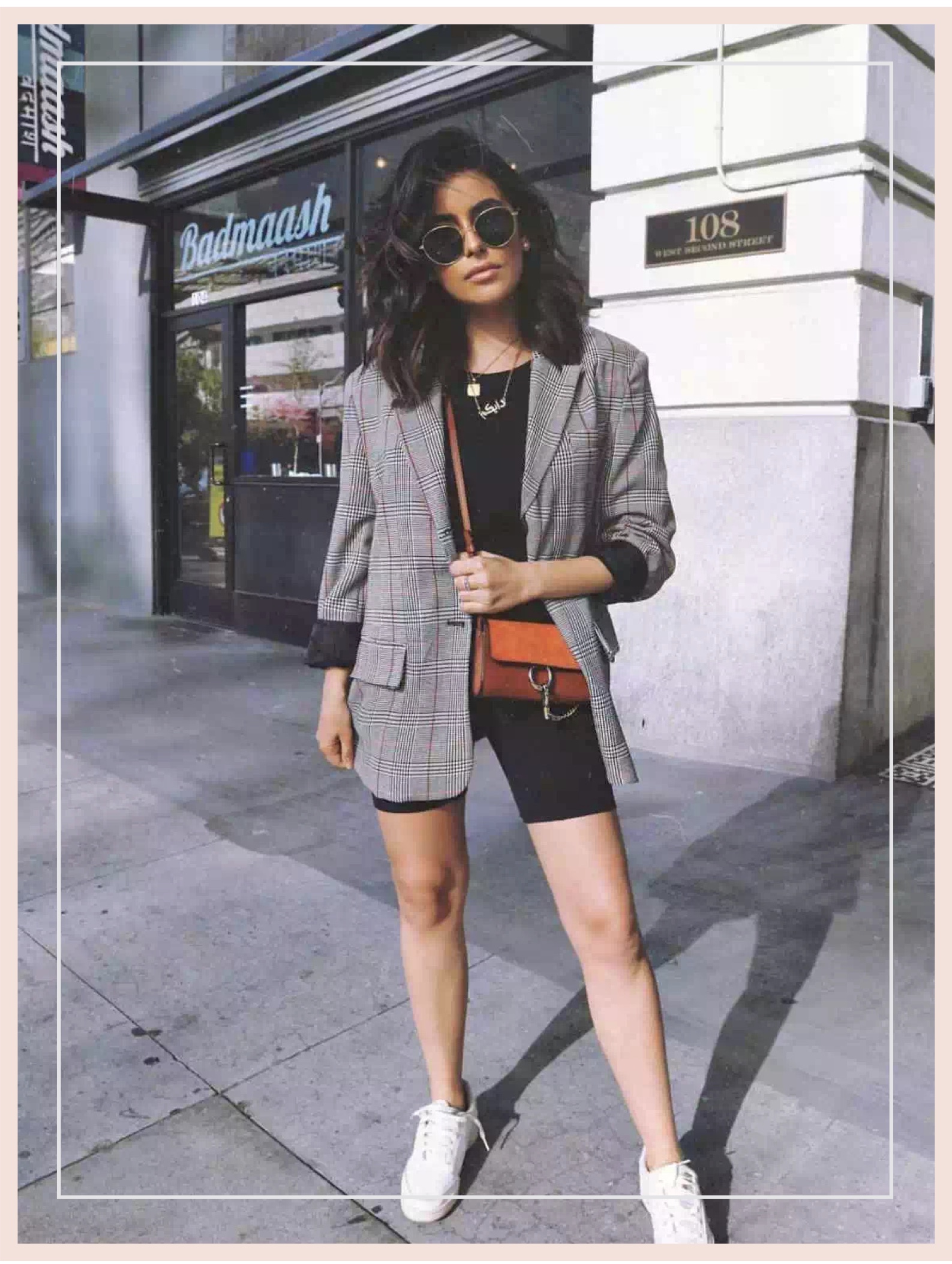 西装配潮流短裤,时尚气质小西装配皮短裤穿搭