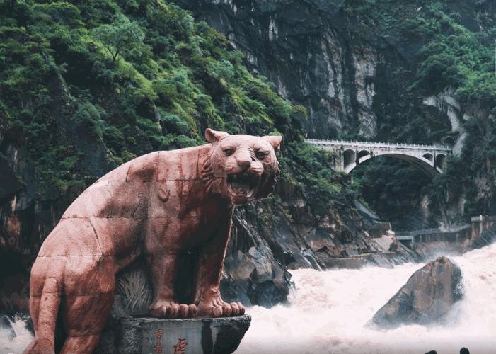 春节香格里拉旅游攻略,游玩香格里拉需要多少钱