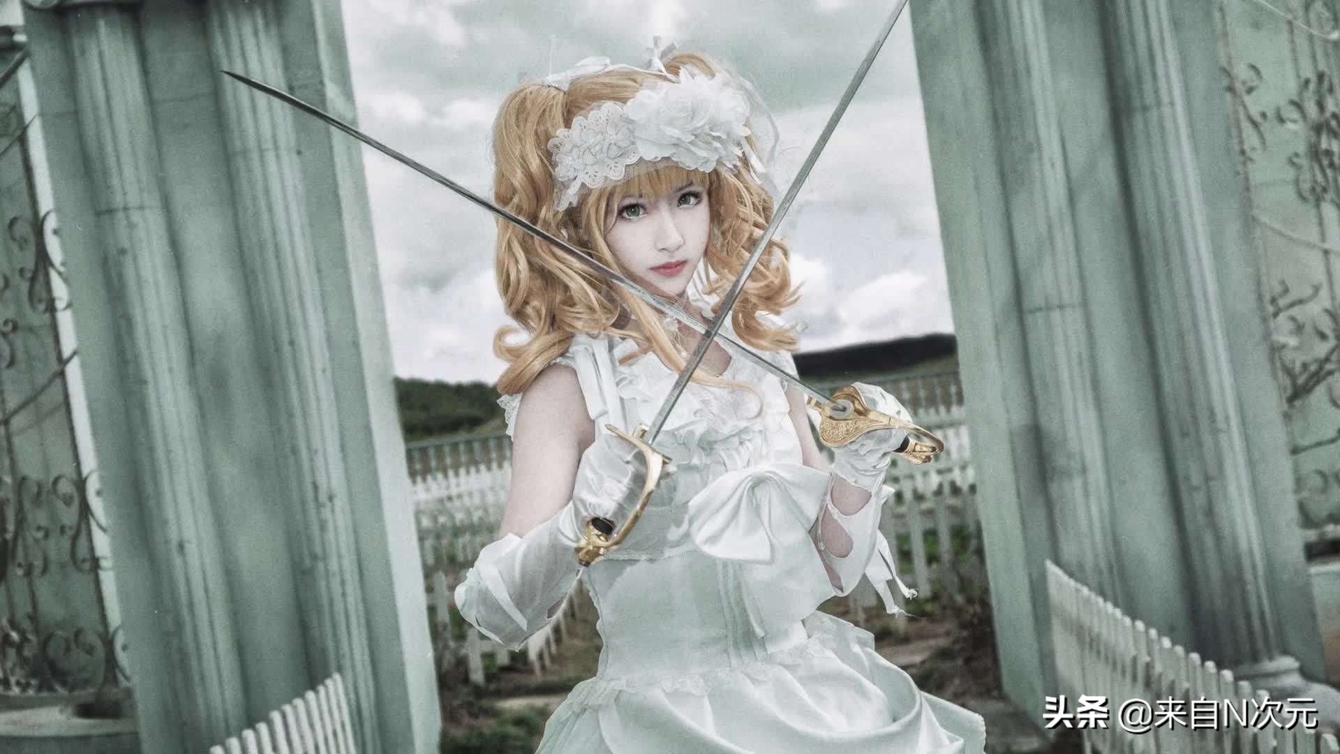 黑执事神还原cos,黑执事cos是什么