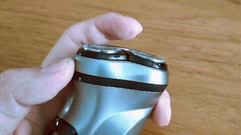 映趣剃须刀黑色和银色区别,真香剃须刀评测