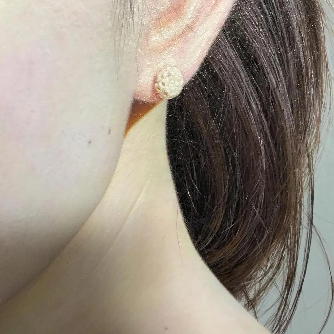 日本90后画家超写实绘画作品欣赏,日本画家画小清新少女