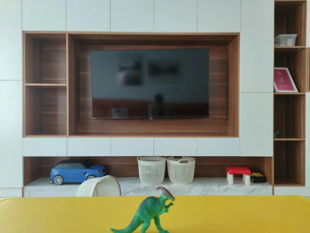 请问插座面板最小的尺寸是多大的,电动窗帘盒插座的预留尺寸是多少