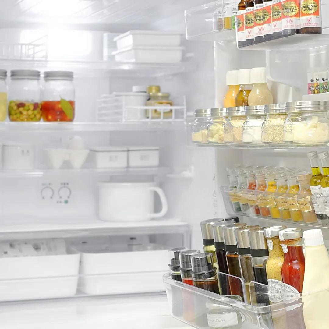 爱了这两间性冷淡系小户型,网友:这才叫一个人的豪宅