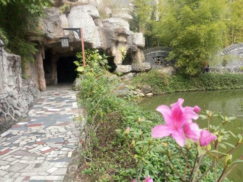 海丰莲花山仙人洞风景区,探索仙人洞