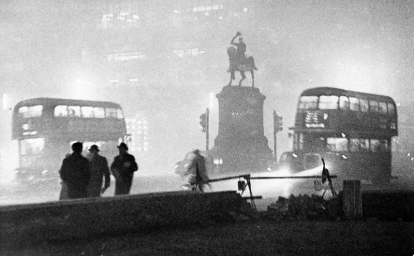 伦敦发生过的大雾,伦敦当年雾霾