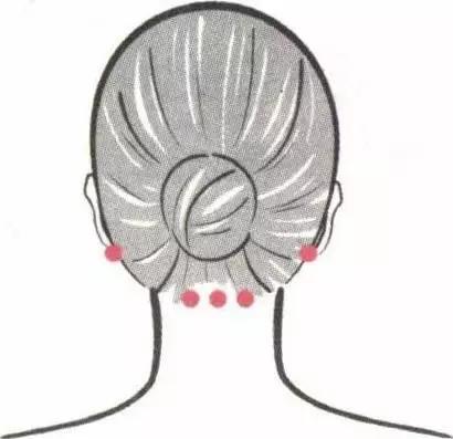 洗头掉发一大把咋整啊,学生党洗头掉发严重