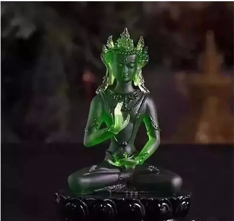 十大顶级冰种翡翠观音,满绿冰种翡翠观音参考价多少