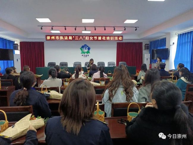 巾帼绽芳华逐梦新时代朗诵,巾帼绽芳华逐梦新时代