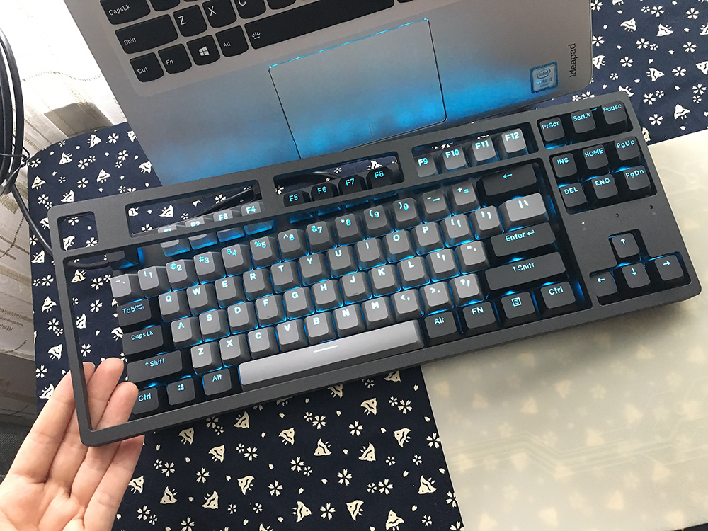 达尔优机械键盘a87茶轴,会转换的键盘