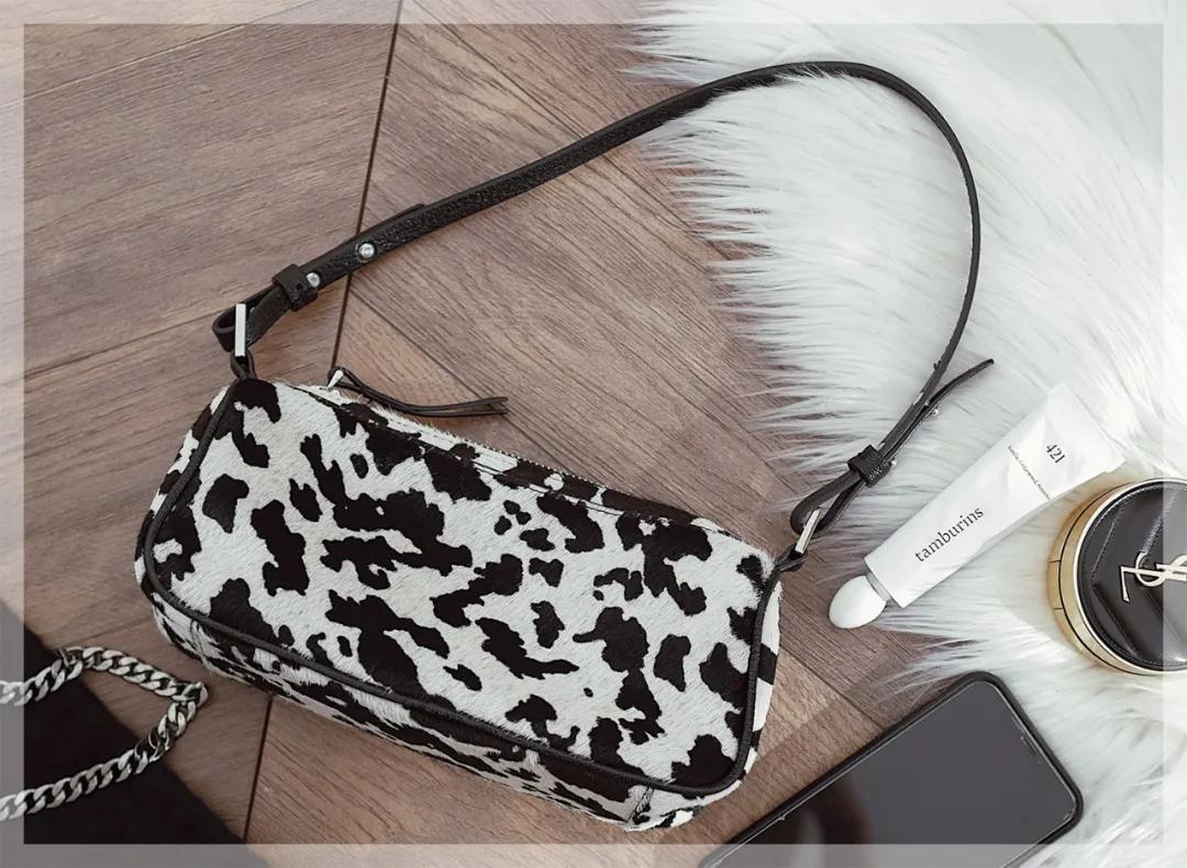 100元左右最好看的小众包,百元小众包却拥有千元质感