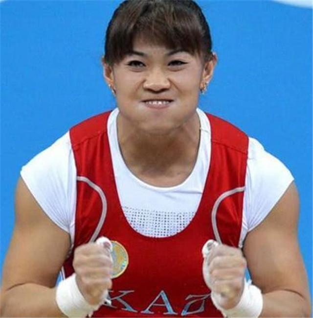 我国天才举重选手,举重名将放弃中国籍加入他国夺冠