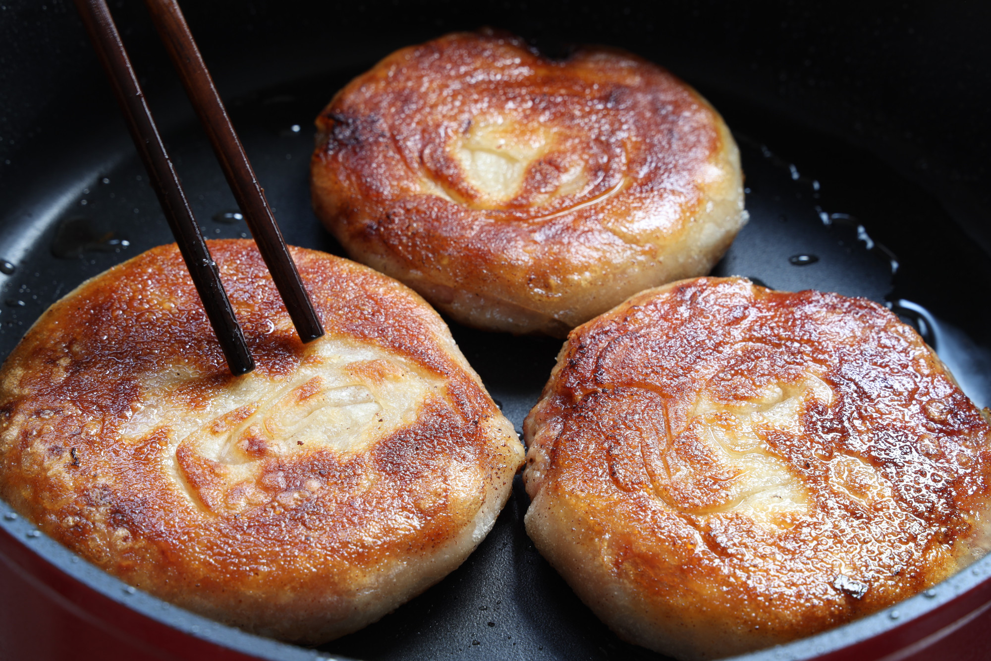 牛肉饼怎么做酥脆松软有层次,牛肉饼这样做太香了