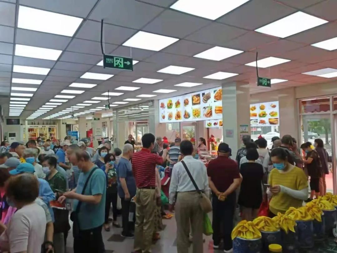 奋斗百年路启航新征程现场,昆明冠生园百年老字号