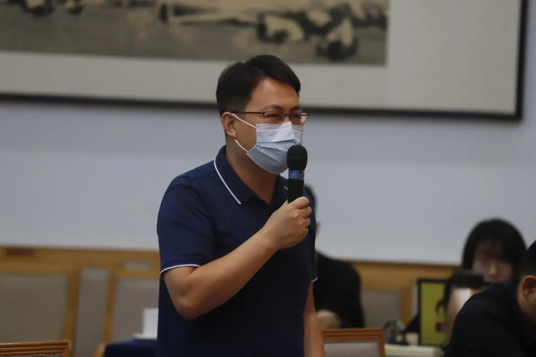 爱生如子的教育情怀,爱生如子无私奉献