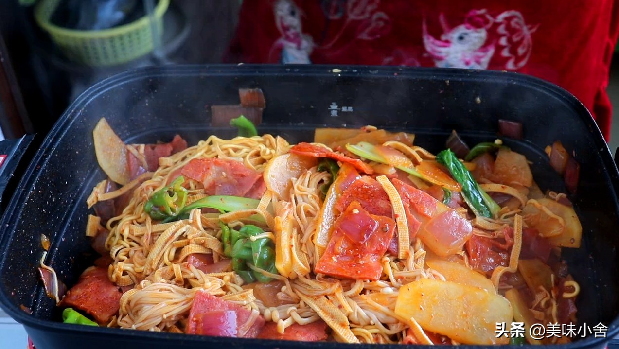 方便面不要番茄怎么做才好吃,方便面不用锅做的正确吃法